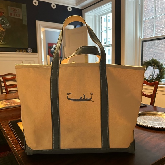 L.L. Bean Cream Tote with Blue Straps - Picture 4 of 4